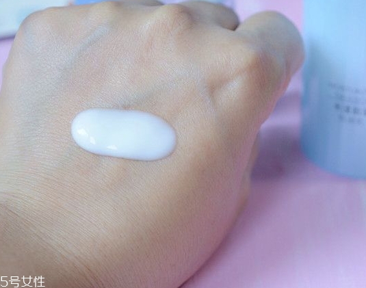 珀萊雅的護(hù)膚品怎么樣？珀萊雅護(hù)膚品價(jià)格表