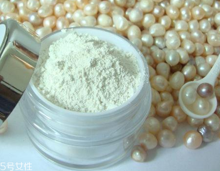 珍珠粉可以洗澡嗎？珍珠粉洗澡能去雞皮嗎？