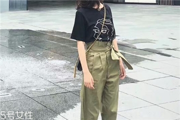褲子發(fā)霉還能穿嗎？發(fā)霉的褲子要扔掉嗎？