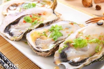生蠔沒熟吃了會怎么樣？沒熟的生蠔吃了有什么后果
