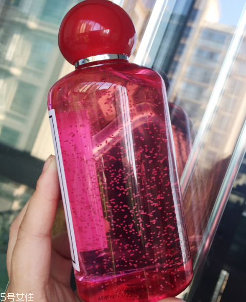 xanasia小紅瓶玻尿酸適合什么膚質 一瓶不挑皮玻尿酸哦
