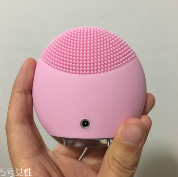 luna潔面儀和悅詩(shī)風(fēng)吟潔面儀哪個(gè)好 四款潔面儀測(cè)評(píng)