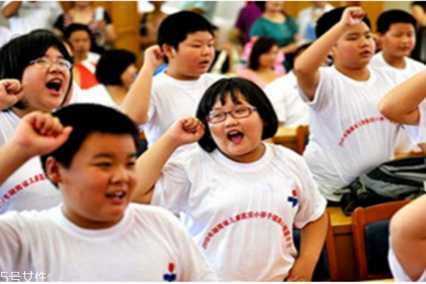 應(yīng)該注意小孩脂肪和膽固醇的攝取量嗎？