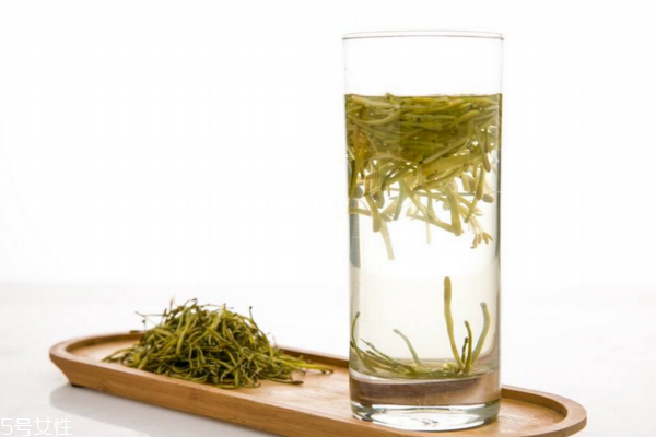 金銀花茶能降血壓?jiǎn)?沒(méi)這個(gè)功效