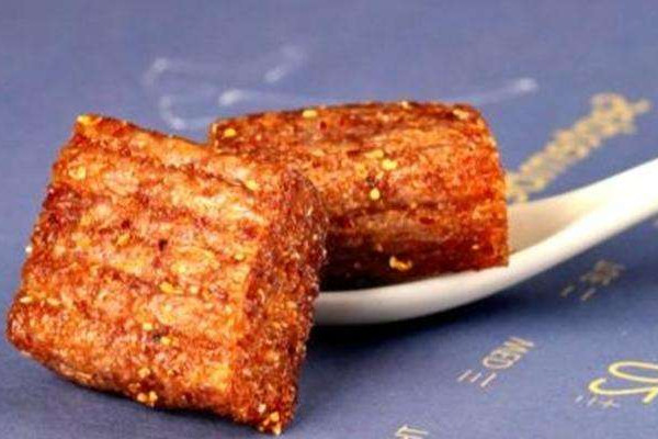 衛(wèi)龍辣條廠真的干凈么？辣條食品安全國家標(biāo)準(zhǔn)要來了