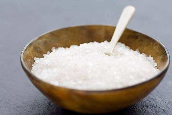 吃海鹽好還是食用鹽好？海鹽和食用鹽的區(qū)別