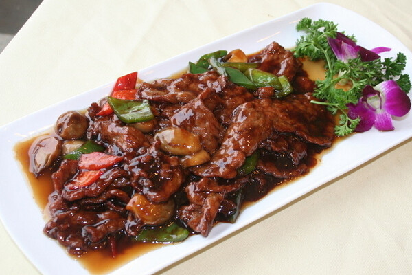 蠔油牛肉是哪個(gè)地方的菜？蠔油牛肉嫩是有竅門(mén)的
