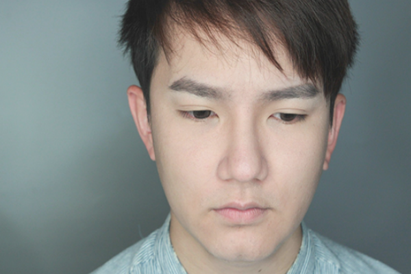 屌絲也能變男神，一個(gè)男人的化妝全過(guò)程