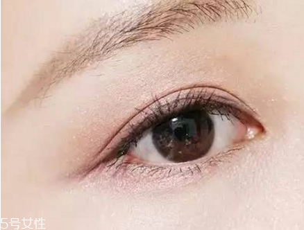 日系小清新妝容的畫(huà)法 不同風(fēng)格的日系妝容