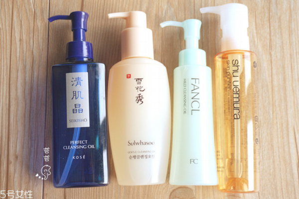 植村秀卸妝油和fancl卸妝油哪個(gè)好 兩款卸妝油區(qū)別對比