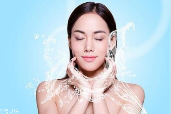 皮膚補(bǔ)水最好的方法 皮膚補(bǔ)水的幾個小妙招