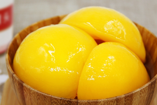 黃桃罐頭會中毒嗎 認準(zhǔn)正規(guī)產(chǎn)品