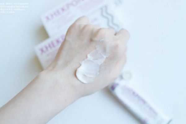 角質(zhì)層薄用什么護(hù)膚品？角質(zhì)層薄用什么洗面奶？