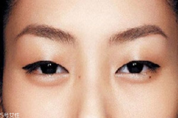 紋眼線好不好？?jī)?nèi)眼線會(huì)傷害眼睛嗎？