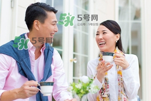 老公出軌一定要離婚嗎？如何挽救婚姻危機(jī)？