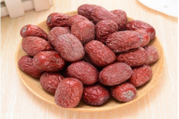 灰棗的生長環(huán)境怎么樣呢 灰棗主要產自哪里呢