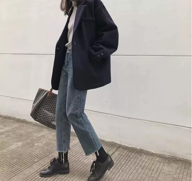 蘋(píng)果型身材的穿搭方法 不要穿緊身衣