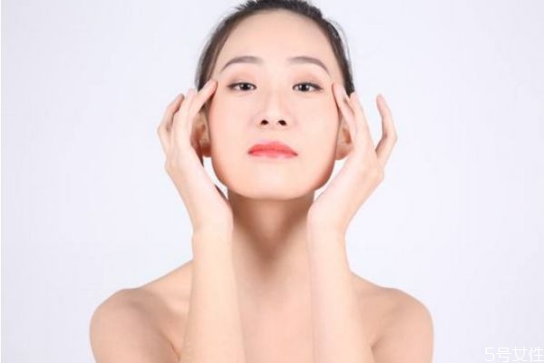 女性經期長痘怎么調理 經期長痘的原因