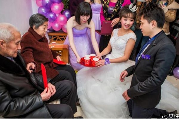 結(jié)婚改口費(fèi)一般給多少錢(qián) 什么時(shí)候給改口費(fèi)
