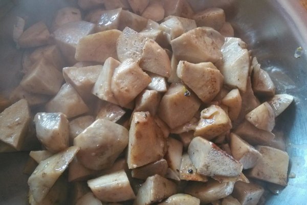香芋沒(méi)熟可以吃嗎 香芋和紫薯有什么區(qū)別