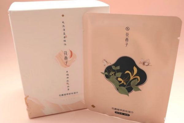 花西子卸妝濕巾哪里可以買(mǎi) 花西子卸妝濕巾效果好嗎