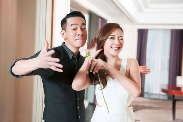 如何快速抓住女孩的心 如何擺脫尬聊