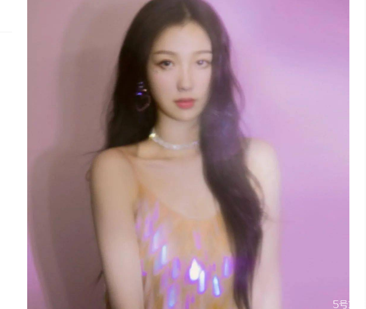 千禧辣妹風卷土重來？千禧辣妹是什么風格