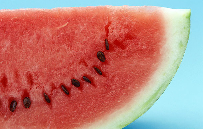 夏天吃西瓜可以解暑嗎 夏天吃西瓜容易長(zhǎng)胖嗎