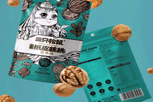 三只松鼠紙皮核桃好剝開(kāi)嗎 三只松鼠紙皮核桃哪些人不能吃