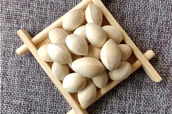 白果怎么吃才沒(méi)有毒 白果的正確食用方法
