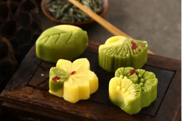 綠豆糕的營養(yǎng)價(jià)值和功效 綠豆糕的做法和配方