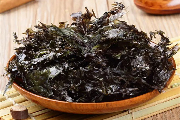 紫菜有點發(fā)霉了還能吃嗎 紫菜發(fā)霉能不能曬太陽呢