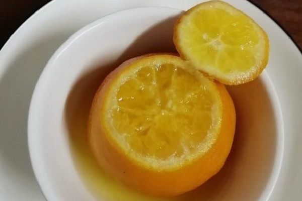 鹽蒸橙子有電解質(zhì)嗎 鹽蒸橙子可以天天吃嗎