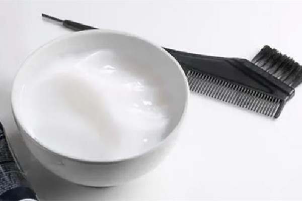 雙氧奶不夠可以用什么代替 雙氧奶不夠可以加護發(fā)素嗎