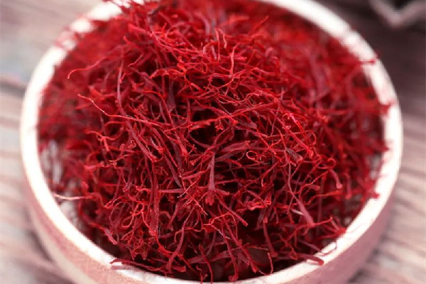 藏紅花喝多久可以停一下 藏紅花長(zhǎng)期喝有沒(méi)有副作用