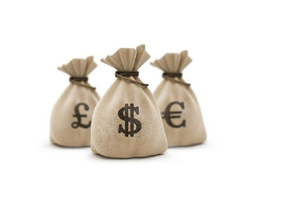 offer約定月薪2萬1入職時(shí)變4千 月薪可以隨便扣嗎