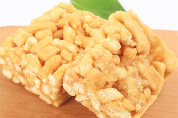 沙琪瑪要炸到什么程度就酥脆 沙琪瑪是炸的還是烤的